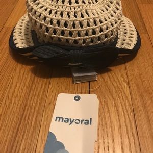 Girls Mayoral hat - navy + white with bow